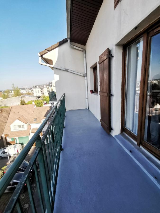 Le 79 Reflet De La Marne Apartment Noisy-le-Grand Luaran gambar