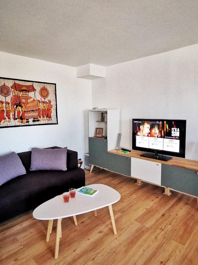 Le 79 Reflet De La Marne Apartment Noisy-le-Grand Luaran gambar