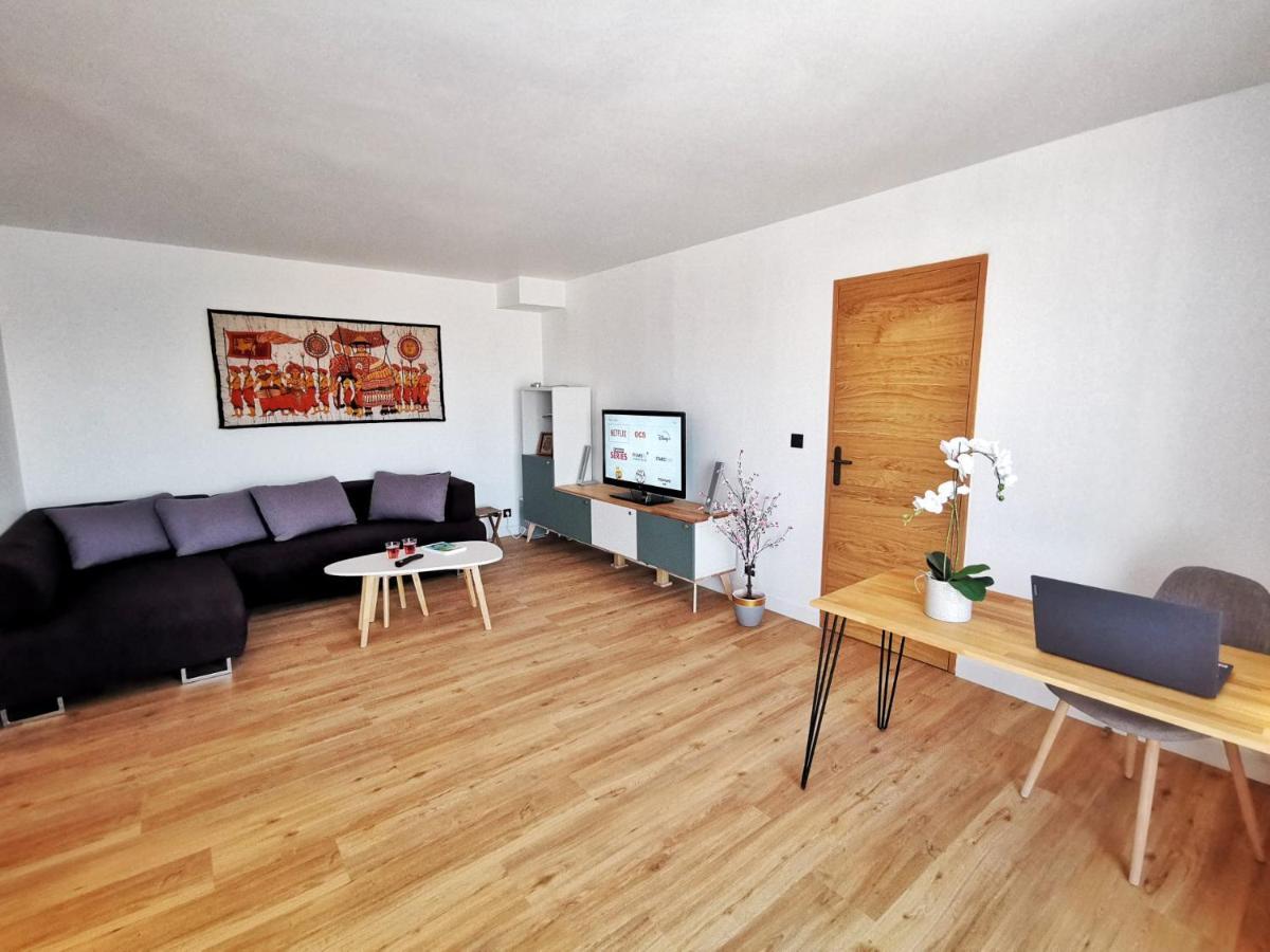 Le 79 Reflet De La Marne Apartment Noisy-le-Grand Luaran gambar
