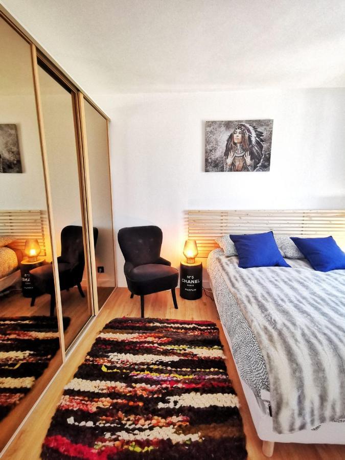 Le 79 Reflet De La Marne Apartment Noisy-le-Grand Luaran gambar