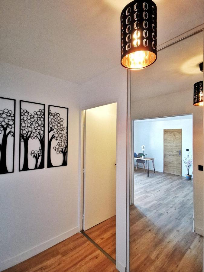 Le 79 Reflet De La Marne Apartment Noisy-le-Grand Luaran gambar
