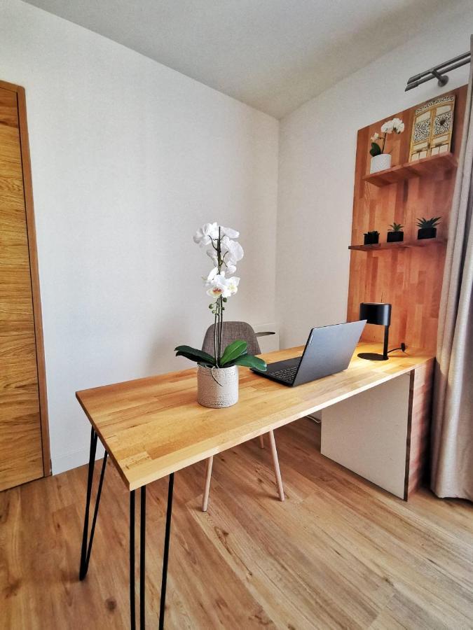 Le 79 Reflet De La Marne Apartment Noisy-le-Grand Luaran gambar