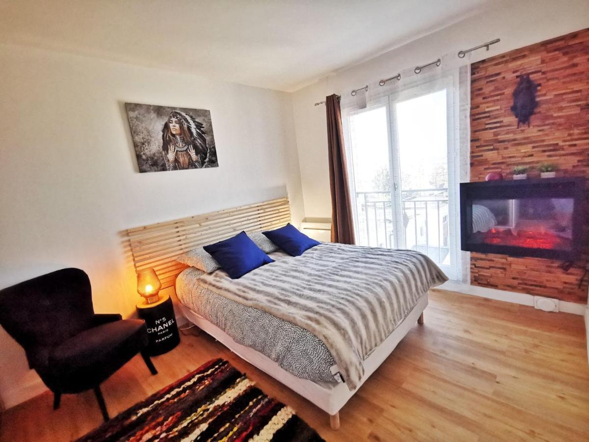 Le 79 Reflet De La Marne Apartment Noisy-le-Grand Luaran gambar